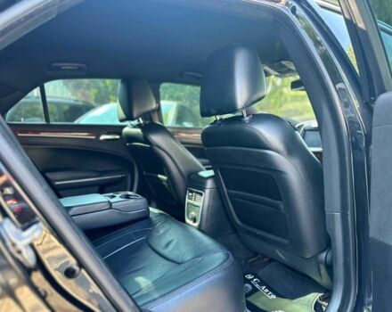 Чорний Крайслер 300C, об'ємом двигуна 3.6 л та пробігом 67 тис. км за 13850 $, фото 16 на Automoto.ua