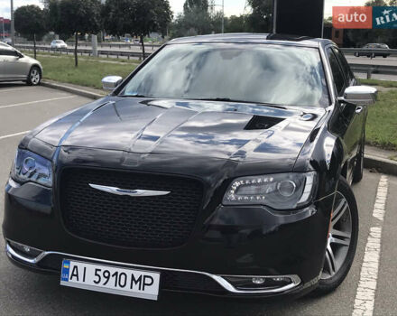 Черный Крайслер 300C, объемом двигателя 3.6 л и пробегом 146 тыс. км за 16500 $, фото 2 на Automoto.ua