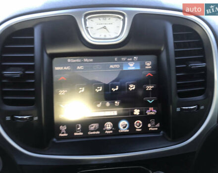 Черный Крайслер 300C, объемом двигателя 3.6 л и пробегом 146 тыс. км за 16500 $, фото 13 на Automoto.ua