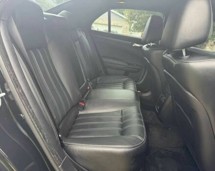 Черный Крайслер 300C, объемом двигателя 3.6 л и пробегом 78 тыс. км за 7900 $, фото 14 на Automoto.ua