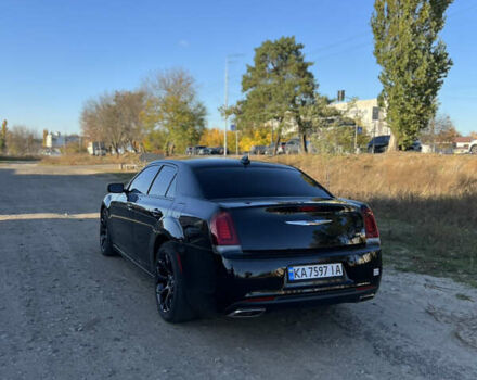 Чорний Крайслер 300C, об'ємом двигуна 3.6 л та пробігом 62 тис. км за 17400 $, фото 4 на Automoto.ua
