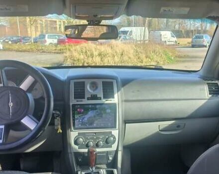 Крайслер 300C 2007 у Хмельницькому на Automoto.ua Чорний Крайслер 300C, об'ємом двигуна 3 л та пробігом 280 тис. км за 10800 $, фото 8 на Automoto.ua