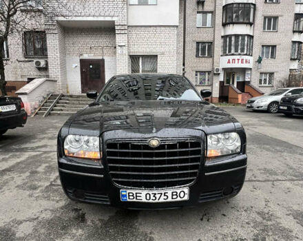 Чорний Крайслер 300C, об'ємом двигуна 3.52 л та пробігом 155 тис. км за 6400 $, фото 1 на Automoto.ua