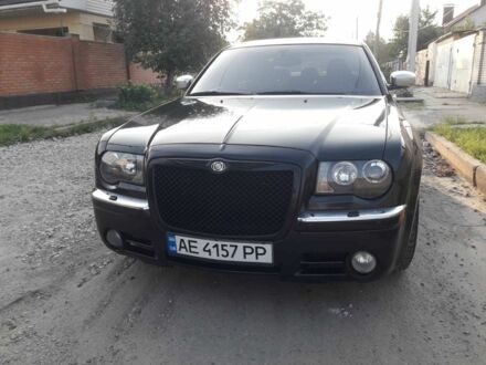 Крайслер 300 C 2005 в Днепре (Днепропетровске) на Automoto.ua Черный Крайслер 300 C, объемом двигателя 0.35 л и пробегом 1 тыс. км за 8441 $, фото 1 на Automoto.ua