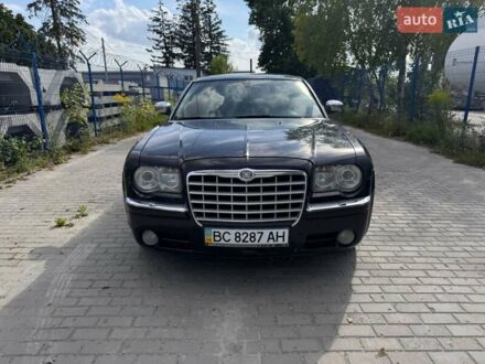 Крайслер 300C 2005 у Львові на Automoto.ua Чорний Крайслер 300C, об'ємом двигуна 2.7 л та пробігом 320 тис. км за 4500 $, фото 1 на Automoto.ua