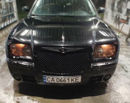 Чорний Крайслер 300C, об'ємом двигуна 2.74 л та пробігом 248 тис. км за 7100 $, фото 1 на Automoto.ua