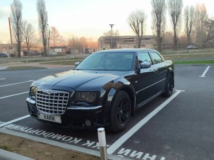 Крайслер 300C 2005 в Чернигове на Automoto.ua Черный Крайслер 300C, объемом двигателя 2.7 л и пробегом 245 тыс. км за 8000 $, фото 1 на Automoto.ua