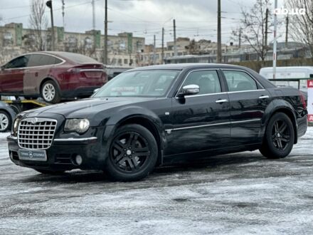 Черный Крайслер 300C, объемом двигателя 0 л и пробегом 250 тыс. км за 6300 $, фото 1 на Automoto.ua