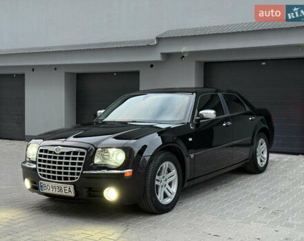 Чорний Крайслер 300C, об'ємом двигуна 2.99 л та пробігом 380 тис. км за 8500 $, фото 1 на Automoto.ua