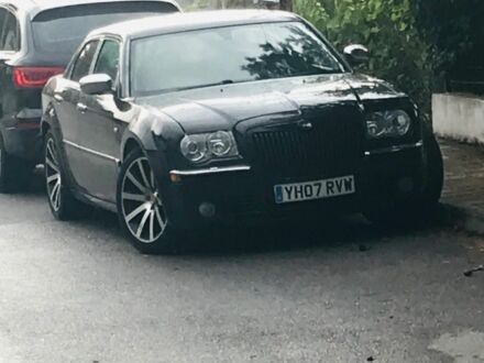 Чорний Крайслер 300C, об'ємом двигуна 3 л та пробігом 2 тис. км за 4179 $, фото 1 на Automoto.ua
