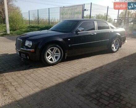 Чорний Крайслер 300C, об'ємом двигуна 2.74 л та пробігом 253 тис. км за 6500 $, фото 1 на Automoto.ua