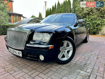 Крайслер 300C 2008 в Харькове на Automoto.ua Черный Крайслер 300C, объемом двигателя 2.7 л и пробегом 247 тыс. км за 7500 $, фото 1 на Automoto.ua