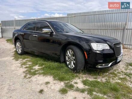 Крайслер 300C 2017 в Борисполе на Automoto.ua Черный Крайслер 300C, объемом двигателя 3.6 л и пробегом 175 тыс. км за 14900 $, фото 1 на Automoto.ua