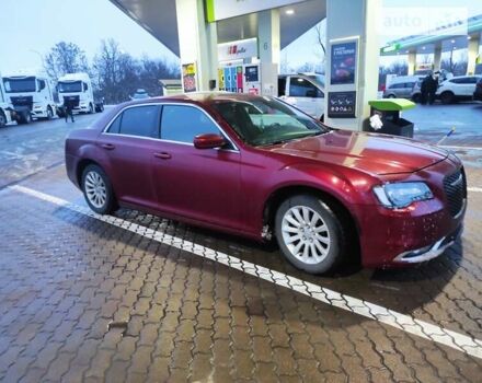 Червоний Крайслер 300C, об'ємом двигуна 3.6 л та пробігом 277 тис. км за 10350 $, фото 11 на Automoto.ua
