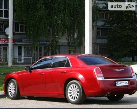 Червоний Крайслер 300C, об'ємом двигуна 3.6 л та пробігом 277 тис. км за 10350 $, фото 2 на Automoto.ua