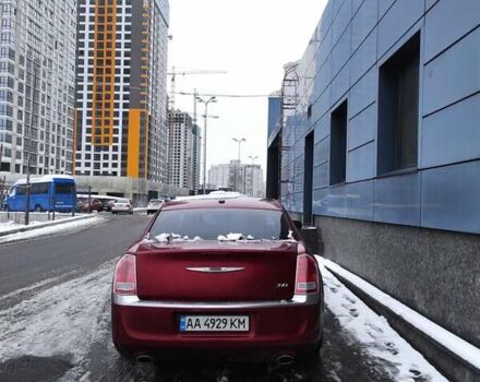 Червоний Крайслер 300C, об'ємом двигуна 3.6 л та пробігом 277 тис. км за 10350 $, фото 7 на Automoto.ua