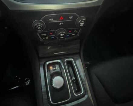 Красный Крайслер 300C, объемом двигателя 3.6 л и пробегом 31 тыс. км за 3100 $, фото 8 на Automoto.ua
