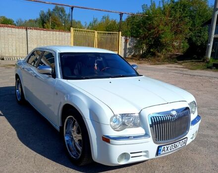 Крайслер 300C, объемом двигателя 2.7 л и пробегом 1 тыс. км за 6850 $, фото 3 на Automoto.ua