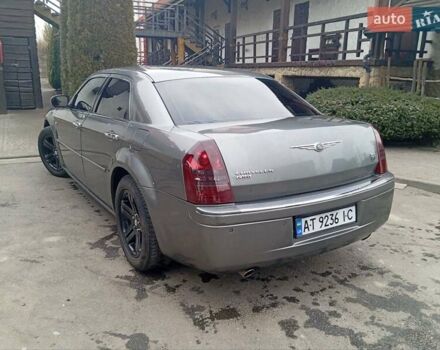 Крайслер 300C, объемом двигателя 3 л и пробегом 339 тыс. км за 8000 $, фото 10 на Automoto.ua