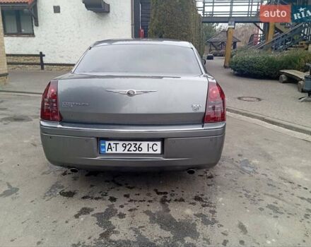 Крайслер 300C, объемом двигателя 3 л и пробегом 339 тыс. км за 8000 $, фото 4 на Automoto.ua