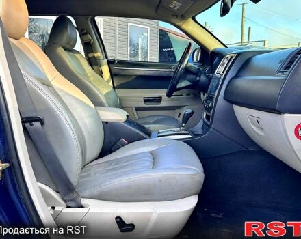 Крайслер 300C, об'ємом двигуна 27 л та пробігом 206 тис. км за 7700 $, фото 12 на Automoto.ua