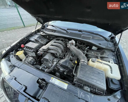 Крайслер 300C, об'ємом двигуна 2.7 л та пробігом 165 тис. км за 9700 $, фото 19 на Automoto.ua