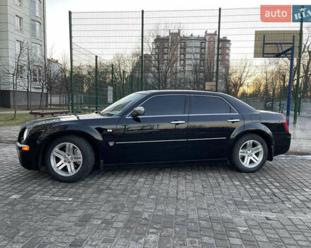 Крайслер 300C, об'ємом двигуна 2.7 л та пробігом 165 тис. км за 9700 $, фото 2 на Automoto.ua