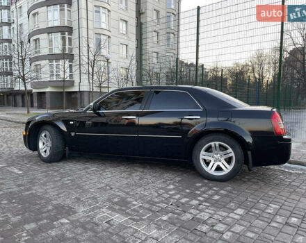 Крайслер 300C, об'ємом двигуна 2.7 л та пробігом 165 тис. км за 9700 $, фото 3 на Automoto.ua