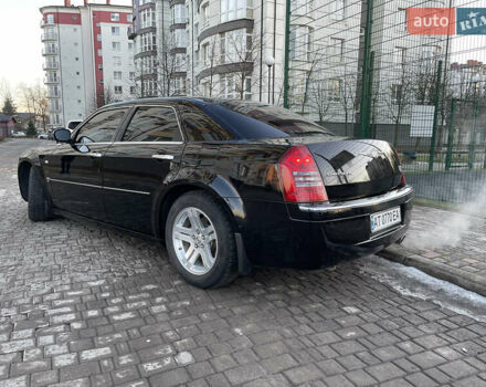 Крайслер 300C, об'ємом двигуна 2.7 л та пробігом 165 тис. км за 9700 $, фото 4 на Automoto.ua