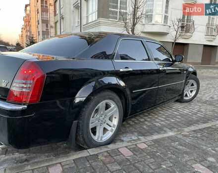 Крайслер 300C, об'ємом двигуна 2.7 л та пробігом 165 тис. км за 9700 $, фото 10 на Automoto.ua