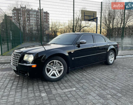 Крайслер 300C, об'ємом двигуна 2.7 л та пробігом 165 тис. км за 9700 $, фото 15 на Automoto.ua