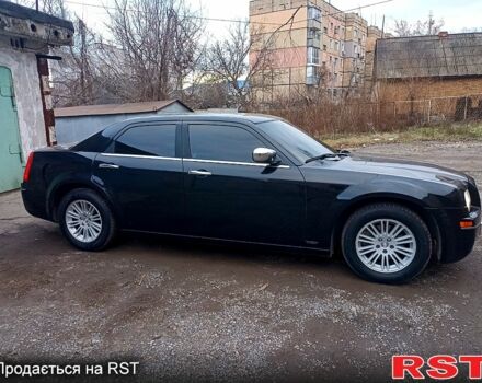 Крайслер 300C, объемом двигателя 2.7 л и пробегом 208 тыс. км за 10700 $, фото 3 на Automoto.ua