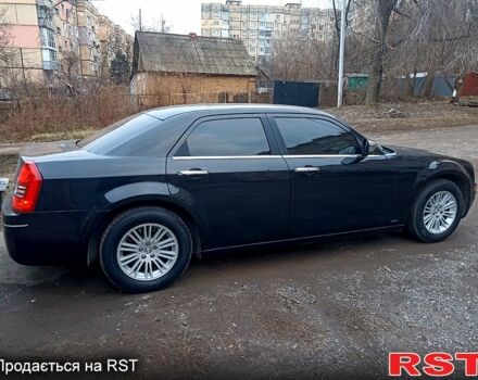 Крайслер 300C, объемом двигателя 2.7 л и пробегом 208 тыс. км за 10700 $, фото 6 на Automoto.ua