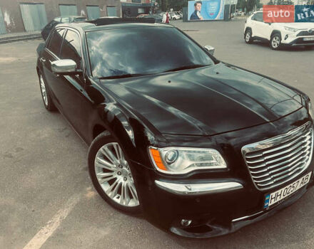 Крайслер 300C, объемом двигателя 2.99 л и пробегом 252 тыс. км за 14000 $, фото 4 на Automoto.ua