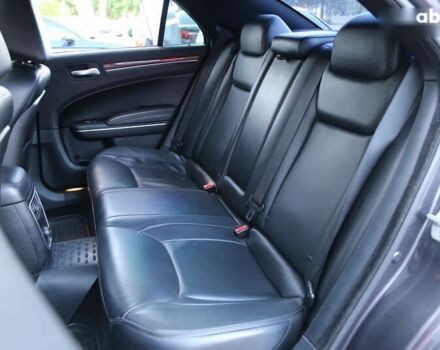 Крайслер 300C, объемом двигателя 0 л и пробегом 125 тыс. км за 12600 $, фото 8 на Automoto.ua