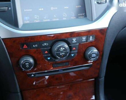 Крайслер 300C, объемом двигателя 0 л и пробегом 125 тыс. км за 12600 $, фото 19 на Automoto.ua