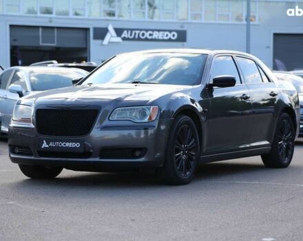 Крайслер 300C, объемом двигателя 0 л и пробегом 125 тыс. км за 12600 $, фото 2 на Automoto.ua