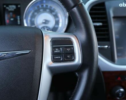 Крайслер 300C, объемом двигателя 0 л и пробегом 125 тыс. км за 12600 $, фото 15 на Automoto.ua