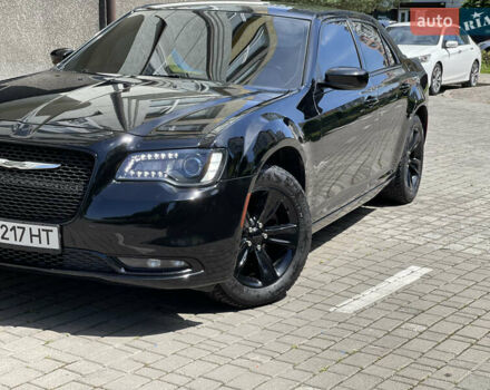 Крайслер 300C, объемом двигателя 3.61 л и пробегом 161 тыс. км за 18999 $, фото 10 на Automoto.ua