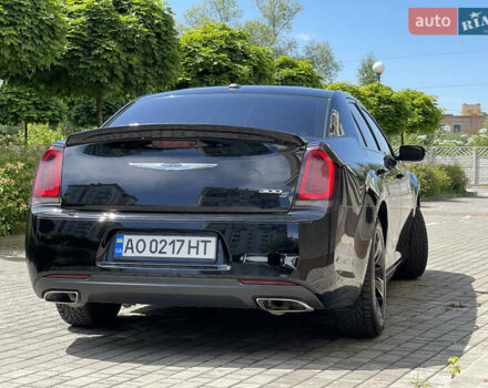 Крайслер 300C, объемом двигателя 3.61 л и пробегом 161 тыс. км за 18999 $, фото 15 на Automoto.ua