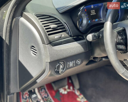 Крайслер 300C, объемом двигателя 3.61 л и пробегом 161 тыс. км за 18999 $, фото 27 на Automoto.ua