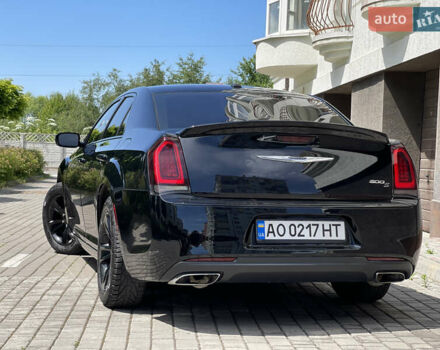 Крайслер 300C, объемом двигателя 3.61 л и пробегом 161 тыс. км за 18999 $, фото 12 на Automoto.ua