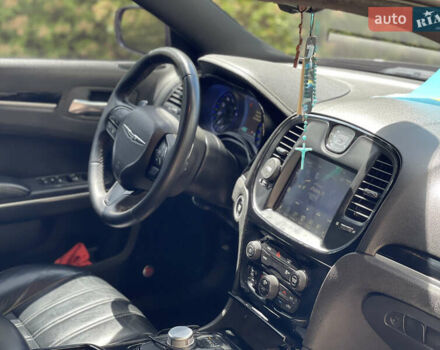 Крайслер 300C, объемом двигателя 3.61 л и пробегом 161 тыс. км за 18999 $, фото 21 на Automoto.ua
