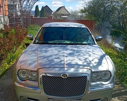 Крайслер 300C, об'ємом двигуна 3 л та пробігом 320 тис. км за 12000 $, фото 1 на Automoto.ua