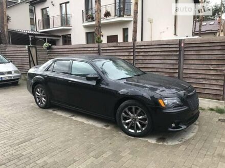 Крайслер 300C, объемом двигателя 5.7 л и пробегом 95 тыс. км за 16900 $, фото 1 на Automoto.ua