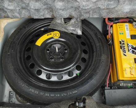 Серый Крайслер 300C, объемом двигателя 3 л и пробегом 3 тыс. км за 4500 $, фото 15 на Automoto.ua