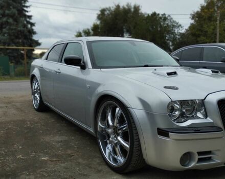 Серый Крайслер 300C, объемом двигателя 3 л и пробегом 3 тыс. км за 4500 $, фото 12 на Automoto.ua