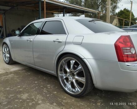 Серый Крайслер 300C, объемом двигателя 3 л и пробегом 3 тыс. км за 4500 $, фото 10 на Automoto.ua