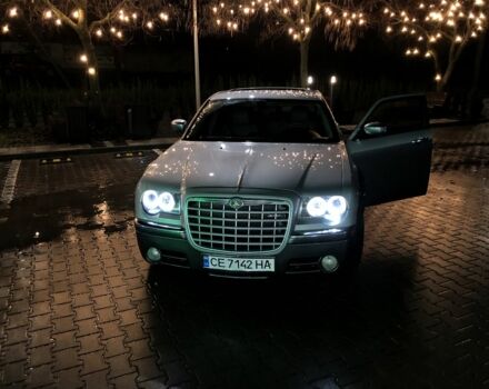 Сірий Крайслер 300C, об'ємом двигуна 2.7 л та пробігом 464 тис. км за 8500 $, фото 7 на Automoto.ua
