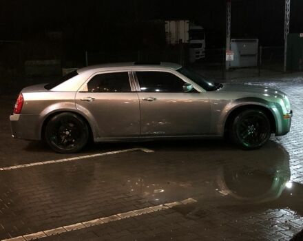 Сірий Крайслер 300C, об'ємом двигуна 2.7 л та пробігом 464 тис. км за 8500 $, фото 2 на Automoto.ua